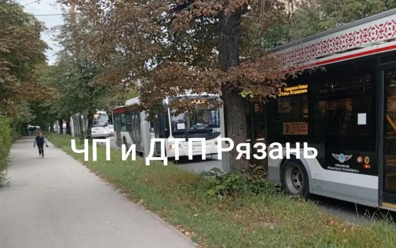 В Горроще Рязани встали троллейбусы