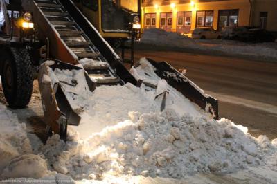 Улицы Рязани ночью чистили от снега