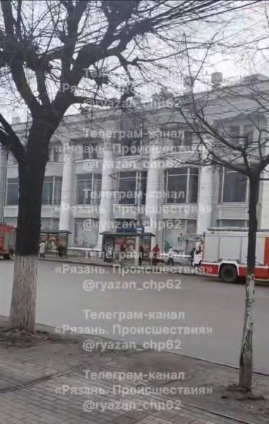 В Рязани произошло возгорание в здании бывшего «Детского мира» на Соборной