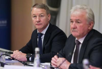 Аркадий Фомин принял участие в заседании президиума Совета законодателей