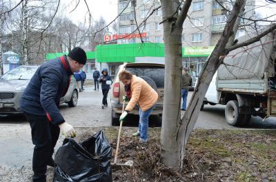 Павел Малков заявил о необходимости убрать весь мусор, который разнесла вода