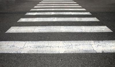 Рязанцам объяснили условия для размещения пешеходного перехода у перинатального центра