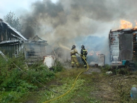 В Шацком районе горели жилой дом, хозсарай и баня