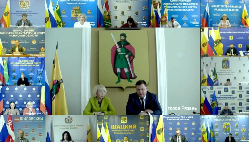 У школы №1 в Рязани установят ограждение с защитным козырьком
