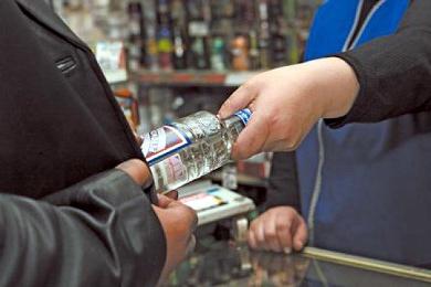 Рязанские стражи порядка изъяли 200 литров нелегального алкоголя