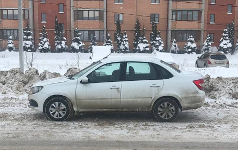 В Дядьково под Рязанью ребёнок попал под колёса Lada Granta