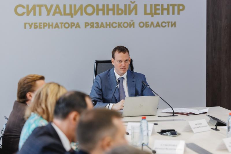 Павел Малков поставил задачу обеспечить стопроцентную безопасность учреждений образования