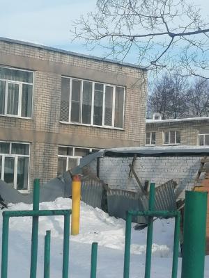 В администрации Рязани прокомментировали обрушение крыши беседки в детсаду