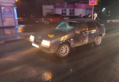 В Дашково-Песочне легковушка сбила двух пешеходов