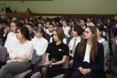В школе №75 Рязани открылось первичное звено организации «Движение первых»