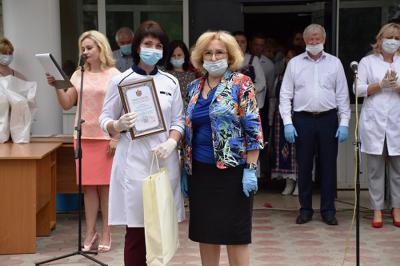 Депутаты Рязоблдумы поздравили медиков с профессиональным праздником