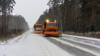 Дорожники перешли на усиленный режим работы на трассах Рязанской области 