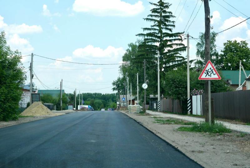 В Старожилово АО «Рязаньавтодор» продолжает капремонт улицы Толстого