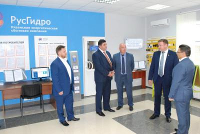 Рязанская энергосбытовая компания открыла клиентский офис в Милославском