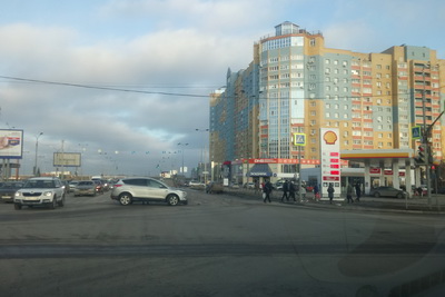 В Рязани около ТРЦ «Круиз» столкнулись две иномарки