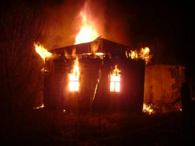 В огне пожаров в Рязанской области гибнут люди