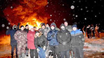 В рождественскую ночь в посёлке Орловский Пронского района зажгли костёр из шин