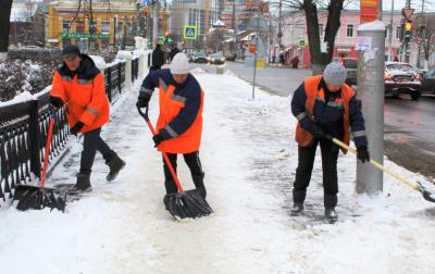 Дирекции благоустройства Рязани не хватает средств на своевременную расчистку тротуаров
