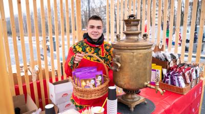 Новая ярмарка выходного дня в Дашково-Песочне начала свою работу