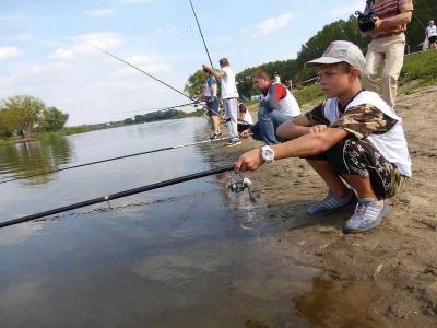 На Ореховом озере Рязани завершился чемпионат по рыбатлону