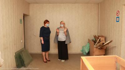 Елена Сорокина осмотрела помещение кризисного центра для женщин