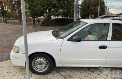 Рязанская полиция проверяет факт припарковавшейся на тротуаре иномарки
