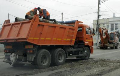 На улицах Великанова и Молодцова стартовали дорожно-ремонтные работы