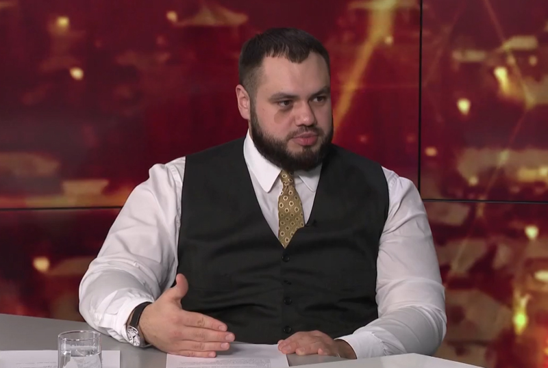 В рязанских УК не хватает персонала для расчистки крыш и дворов от снега