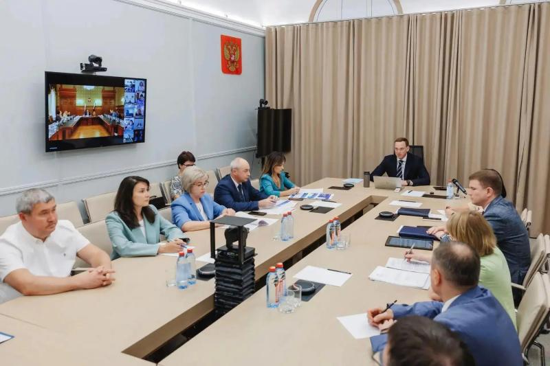 Павел Малков провёл рабочее совещание с Росреестром