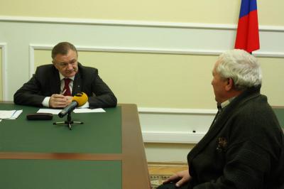 Олег Ковалёв принял граждан в приёмной президента РФ