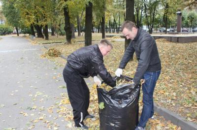 На прошедших субботниках рязанцы убрали 150 кубометров мусора