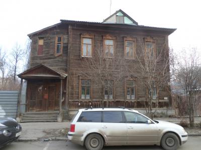 Градозащитники предлагают властям не сносить старинный дом на Урицкого