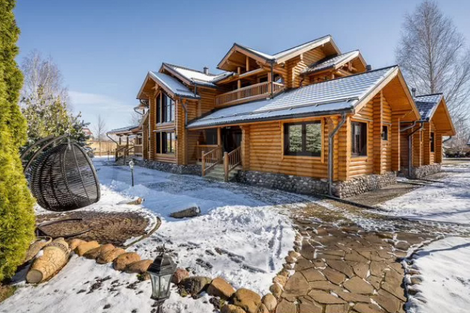 Усадьбу в Константиново вновь выставили на продажу