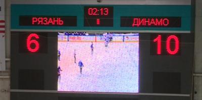 Игроки рязанской НХЛ сразились с ветеранами «Динамо»
