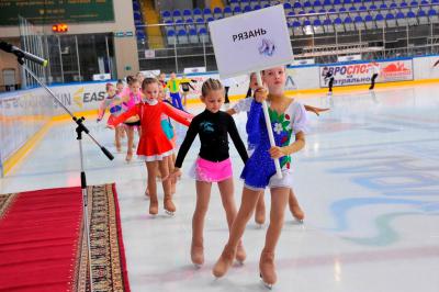 Состоялись соревнования на открытый личный Кубок Рязанской области по фигурному катанию