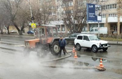 Названы причины постоянного затопления и провалов на улице Грибоедова в Рязани