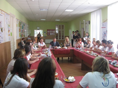 Рязанские волонтёры рассказали губернатору о работе на Универсиаде в Казани