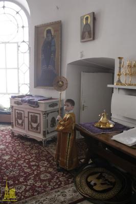 Рязанский митрополит совершил литургию Василия Великого