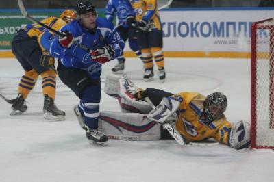 ХК «Рязань» первые две игры серии плей-офф ВХЛ проведёт в Пензе