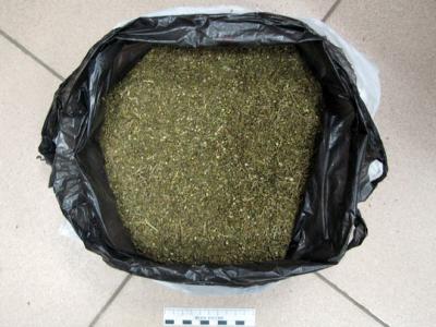 Ряжские полицейские пресекли транспортировку более двух килограммов марихуаны