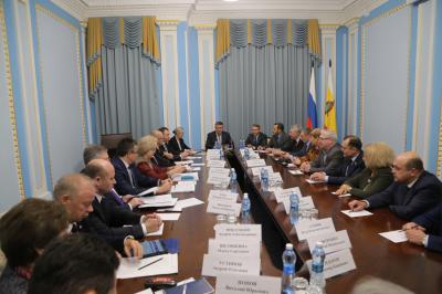 Депутаты Рязоблдумы обсудили реализацию нацпроектов с губернатором