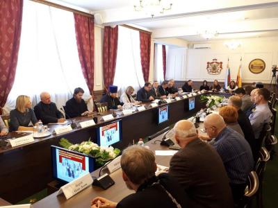 В Рязани обсудили деструктивное влияние псевдоправославных идей
