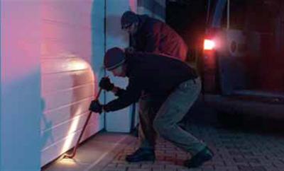 Рязанские полицейские задержали гаражных воров