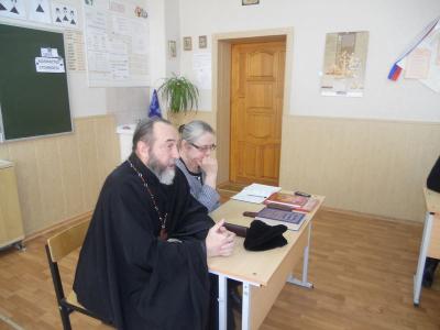 В рязанской школе №68 обсудили важность «Основ православной культуры»