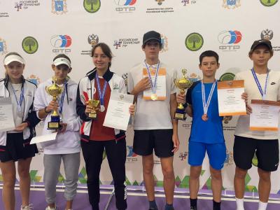 Рязанские теннисисты завоевали награды первенства России