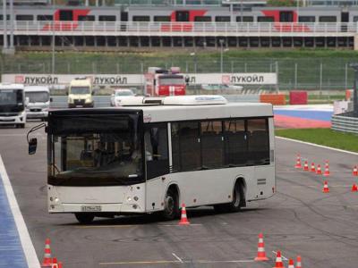 Рязанцы могут увидеть состязания по скоростному маневрированию автобусов