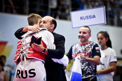 Рязанец Сергей Косьяненко признан лучшим тренером юношеского чемпионата мира по тхэквондо