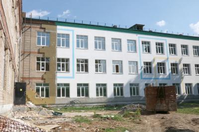 Виталий Артёмов рассказал о ремонте рязанских школ и детсадов