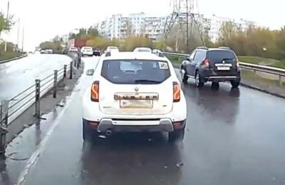 В Рязани оштрафовали женщину-водителя, не пропустившую «скорую»