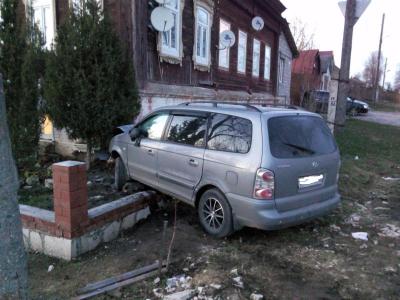 Пьяный водитель не разъехался с жилым домом в Касимове